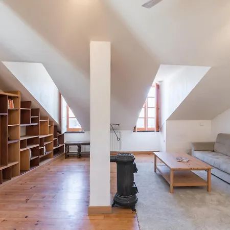 Apartment 55 Calcada Nova Do Colegio Lisbon